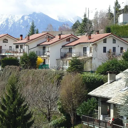 Acero Rosso Hotel *